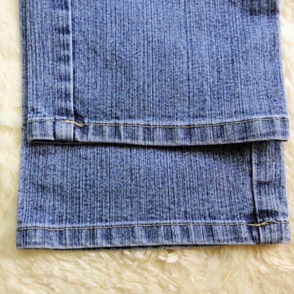 Gloria Vanderbilt Amanda Stretch Jeans Sz 8 Avg - Picture 2 of 10